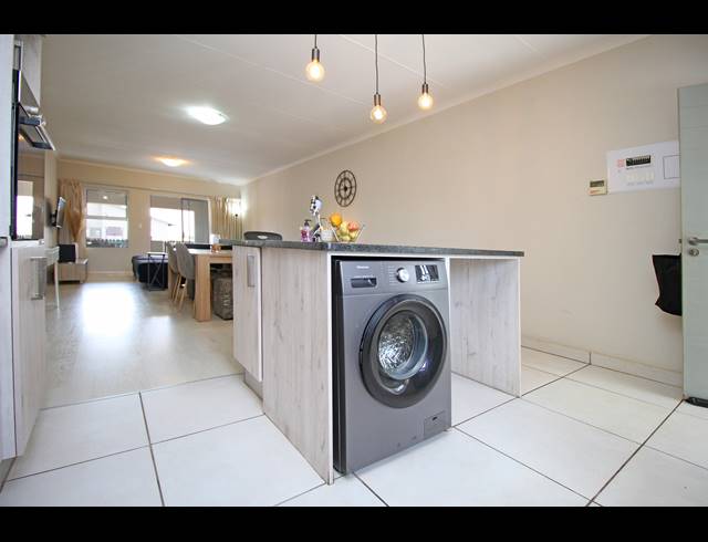 3 BEDROOM APARTMENT FOR SALE IN NORTH RIDING